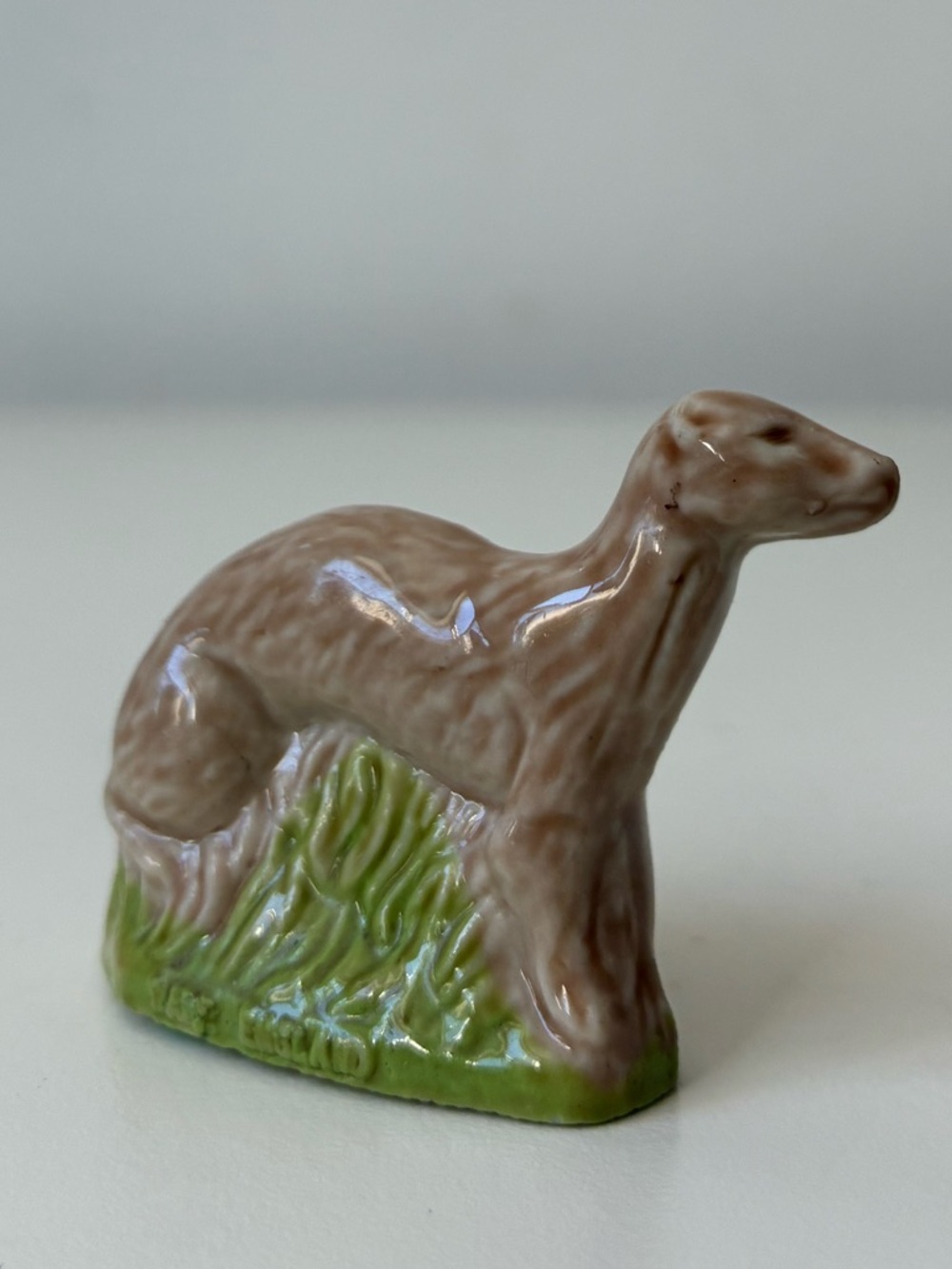 Vintage Wade Whimsies (1980/81) Tom Smith - #4 British Wildlife Series - Weasel - Picture 10 of 12